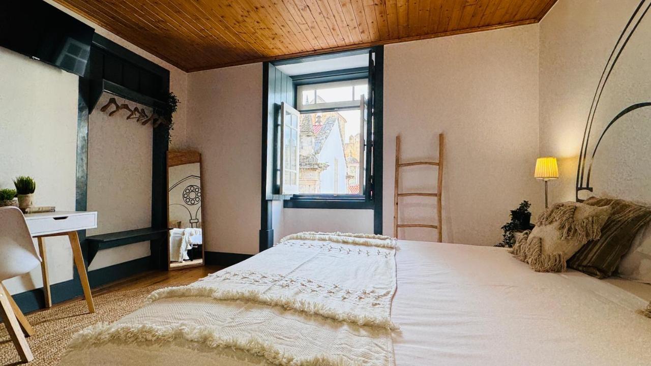 Se Velha Suites Coimbra Bagian luar foto