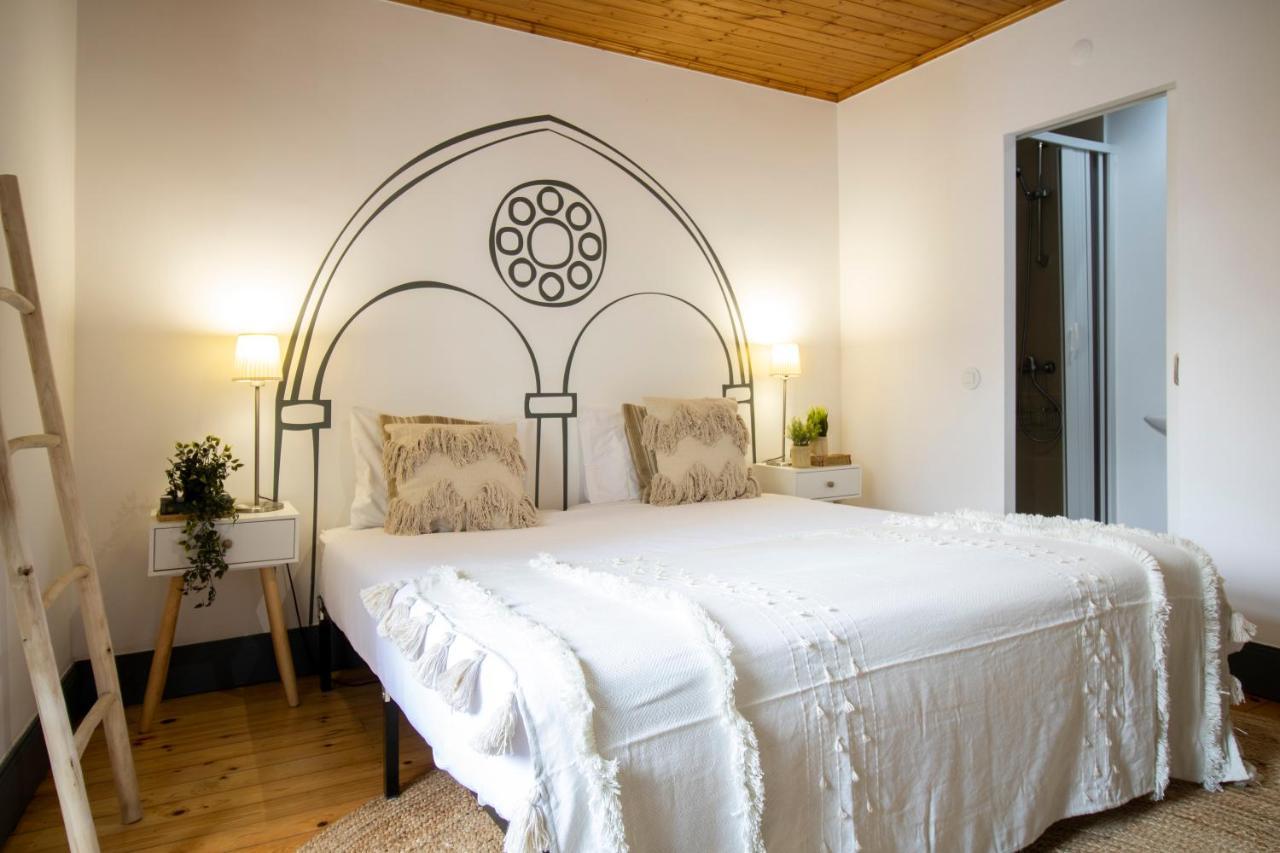 Se Velha Suites Coimbra Bagian luar foto