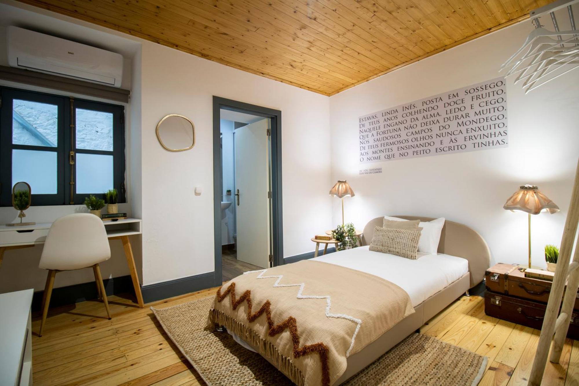 Se Velha Suites Coimbra Bagian luar foto