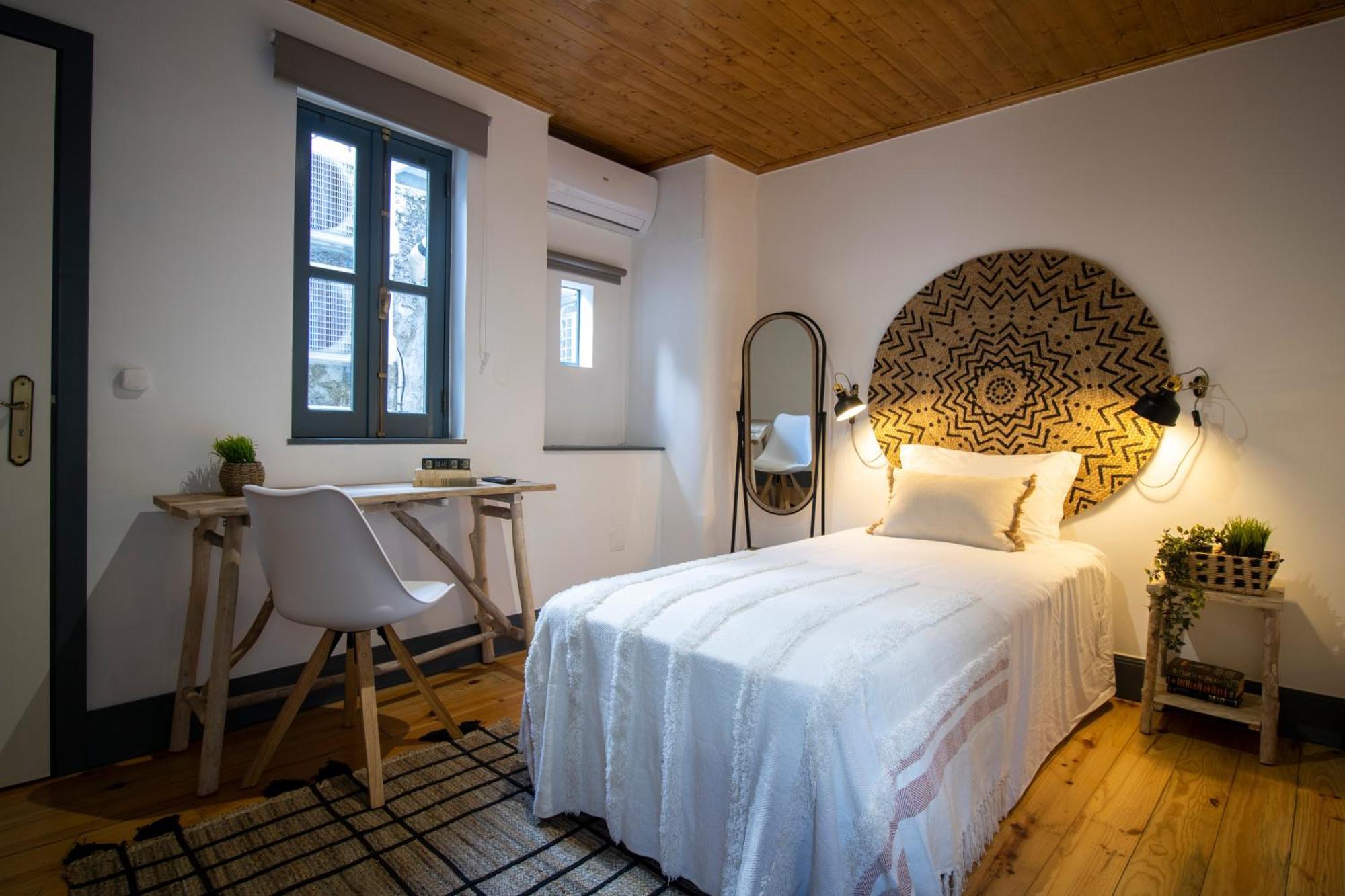 Se Velha Suites Coimbra Bagian luar foto