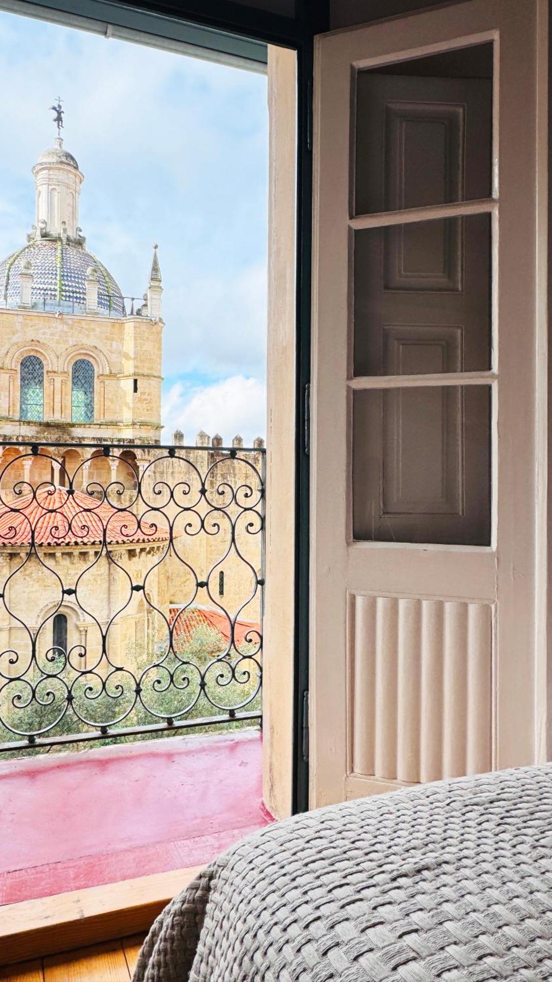 Se Velha Suites Coimbra Bagian luar foto