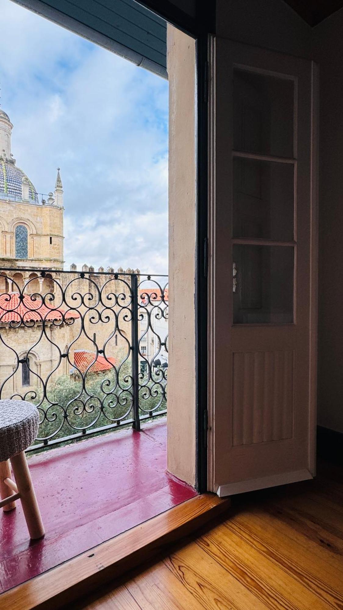 Se Velha Suites Coimbra Bagian luar foto